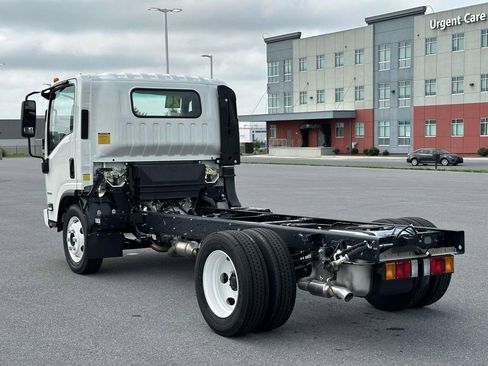 New 2024 Chevrolet Low Cab Forward RWD image 15
