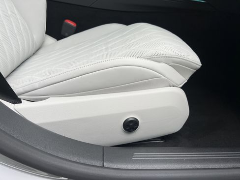 New 2026 Mercedes-Benz E 450 4MATIC All-Terrain Wagon image 27