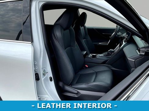 Used 2024 Toyota Venza Nightshade AWD/4WD image 29
