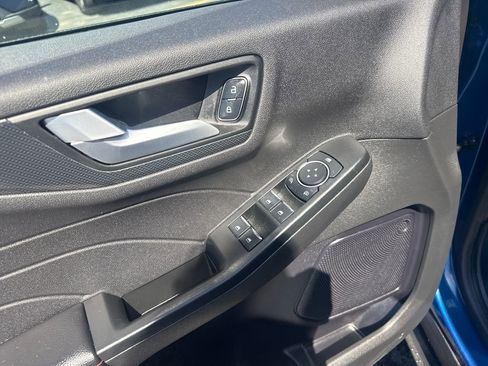 Used 2023 Ford Escape ST-Line w/ Tech Pack #1 AWD/4WD image 28