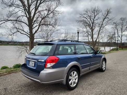 Used 2008 Subaru Outback 2.5i image 5