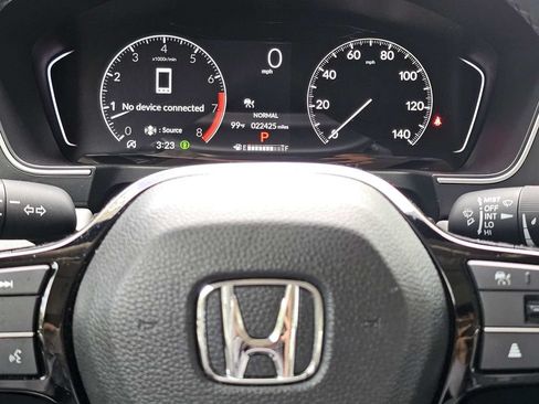 Used 2025 Honda Pilot EX-L image 26