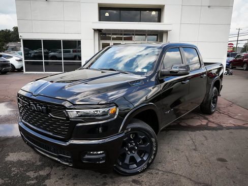 Used 2025 RAM 1500 Big Horn AWD/4WD image 8