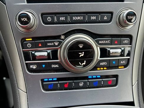 Used 2019 Lincoln MKZ Reserve w/ Luxury Package FWD image 18