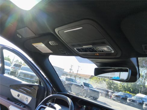 New 2026 Lincoln Nautilus Reserve AWD/4WD image 30