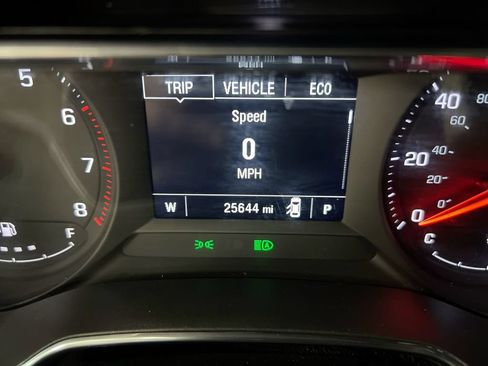 Used 2023 Chevrolet TrailBlazer LT FWD image 13