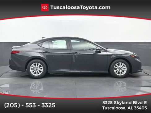 New 2026 Toyota Camry LE w/ Convenience Package FWD image 1