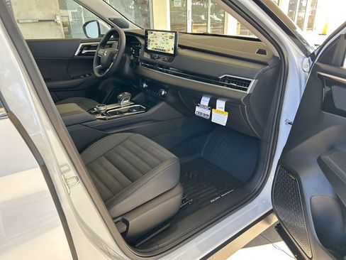 New 2026 Mitsubishi Outlander SE image 25