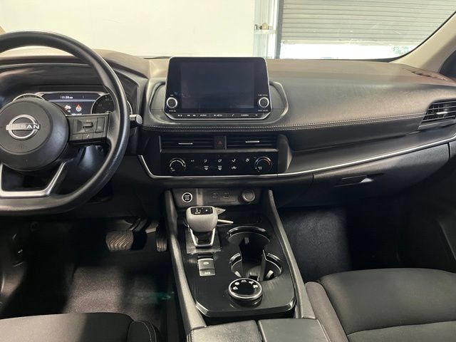 Used 2023 Nissan Rogue S AWD/4WD image 21