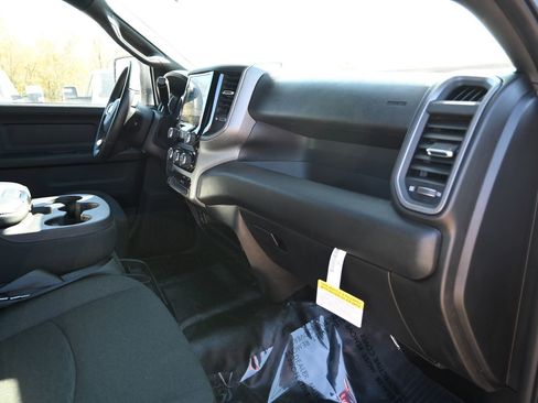 New 2026 RAM 2500 Tradesman w/ Chrome Appearance Group image 21