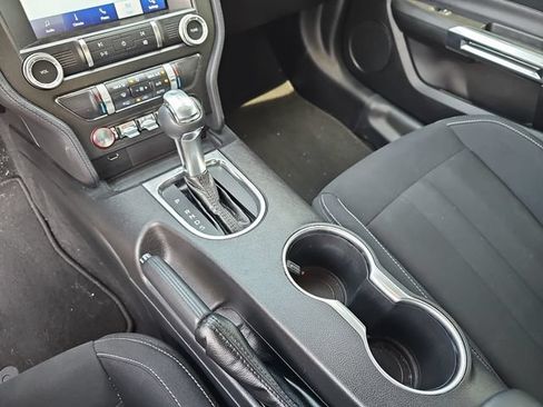 Used 2020 Ford Mustang Coupe w/ Equipment Group 101A RWD image 28