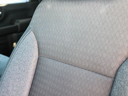 Used 2021 Chevrolet Silverado 3500 LT image 38