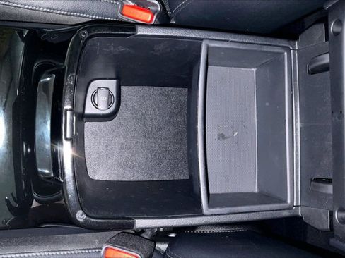 Used 2024 Kia Telluride EX w/ EX Captain's Chair Package AWD/4WD image 41