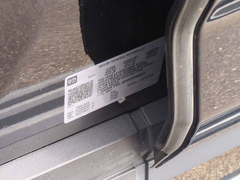 Used 2023 Chevrolet Tahoe High Country image 35