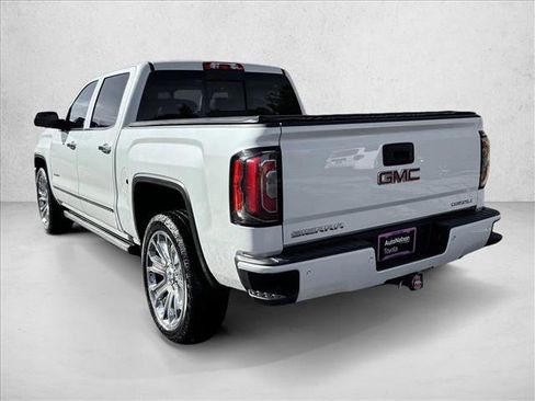 Used 2017 GMC Sierra 1500 Denali w/ Denali Ultimate Package image 5