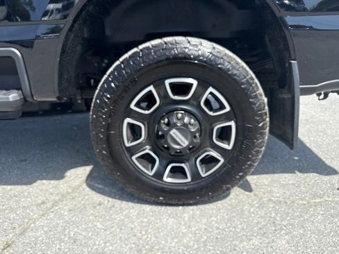 Used 2024 Ford F350 Platinum w/ FX4 Off-Road Package AWD/4WD image 36