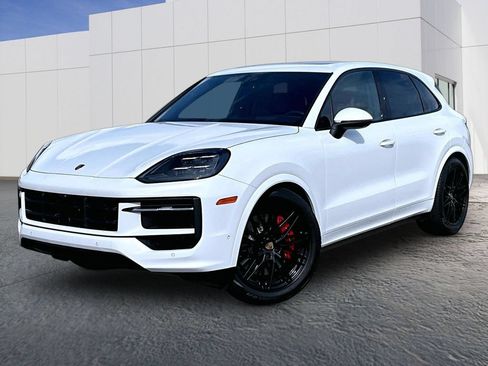 Certified 2025 Porsche Cayenne S AWD/4WD image 1