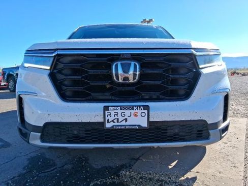 Used 2023 Honda Pilot Elite image 5