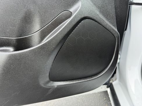 Used 2022 Chevrolet Malibu LT image 11