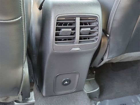 Used 2023 Ford Escape ST-Line image 19