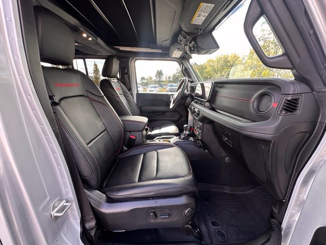 Used 2024 Jeep Wrangler Unlimited Rubicon AWD/4WD image 29