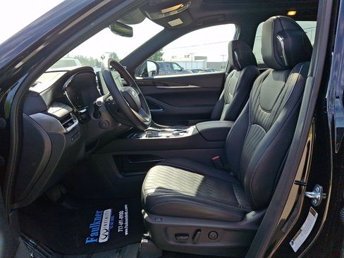 Certified 2026 INFINITI QX60 Autograph w/ Dark Cargo Package AWD/4WD image 4