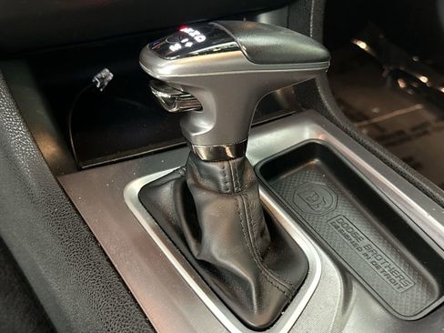 Used 2021 Dodge Charger SXT RWD image 20