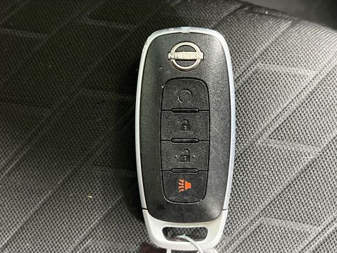 Used 2024 Nissan Kicks SV FWD image 35