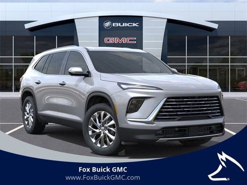 Used 2026 Buick Enclave Preferred w/ Power Package image 7