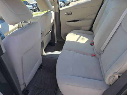 Used 2015 Nissan Leaf SV w/ LED & Quick Charge Package FWD image 11