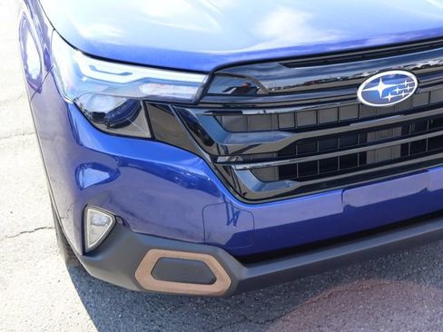 Used 2025 Subaru Forester Sport w/ Popular Package #1 AWD/4WD image 11