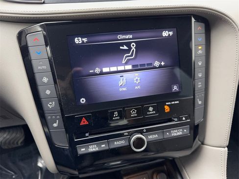 Used 2024 INFINITI QX50 Luxe image 64
