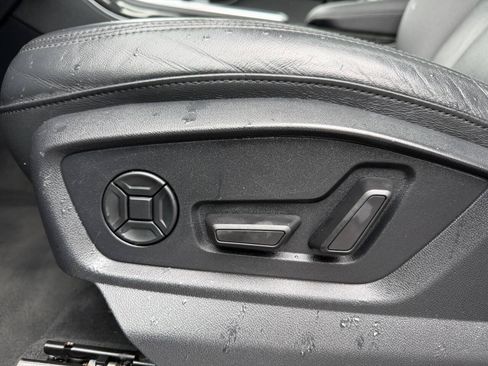 Used 2021 Audi Q7 3.0T Premium Plus AWD/4WD image 21