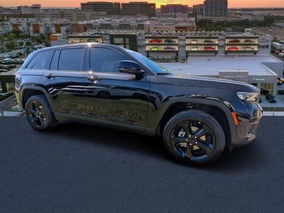 New 2025 Jeep Grand Cherokee Altitude