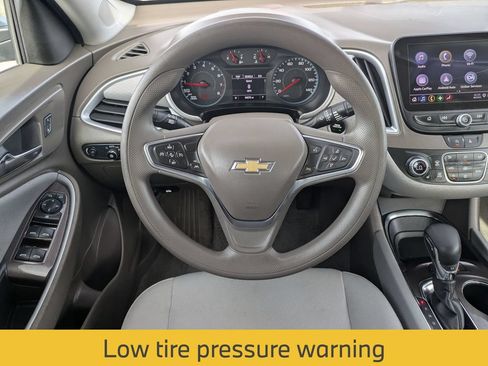 Used 2024 Chevrolet Malibu LT FWD image 31