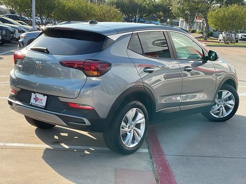 Used 2025 Buick Encore GX Preferred image 5