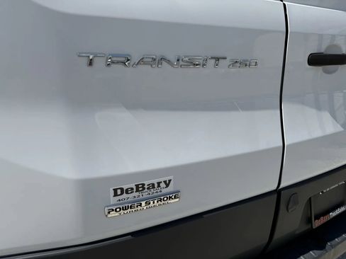 Used 2017 Ford Transit 250 148 Medium Roof image 11