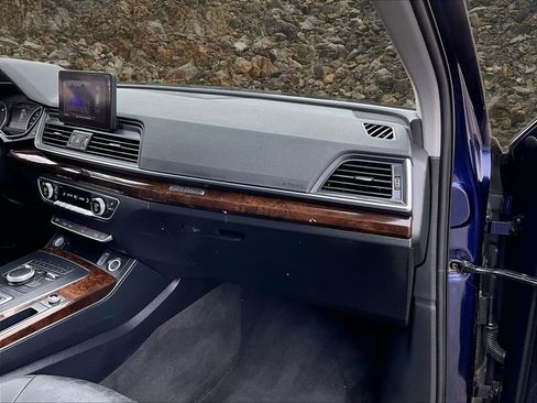 Used 2018 Audi Q5 2.0T Premium Plus w/ Premium Plus Package image 13