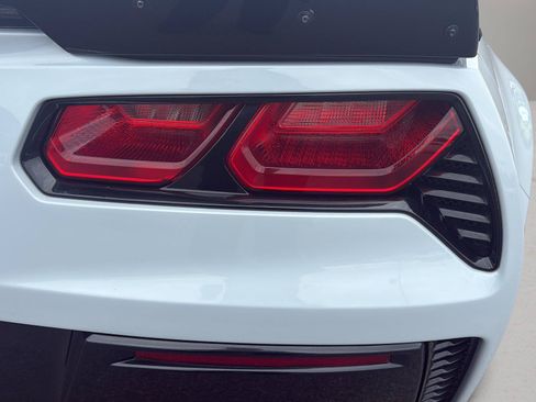 Used 2019 Chevrolet Corvette Grand Sport w/ Carbon Flash Badge Package RWD image 47
