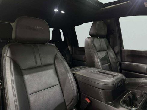 Used 2020 Chevrolet Silverado 2500 High Country w/ Technology Package AWD/4WD image 44