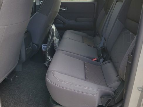 New 2026 Nissan Frontier SV w/ SV Convenience Package image 7