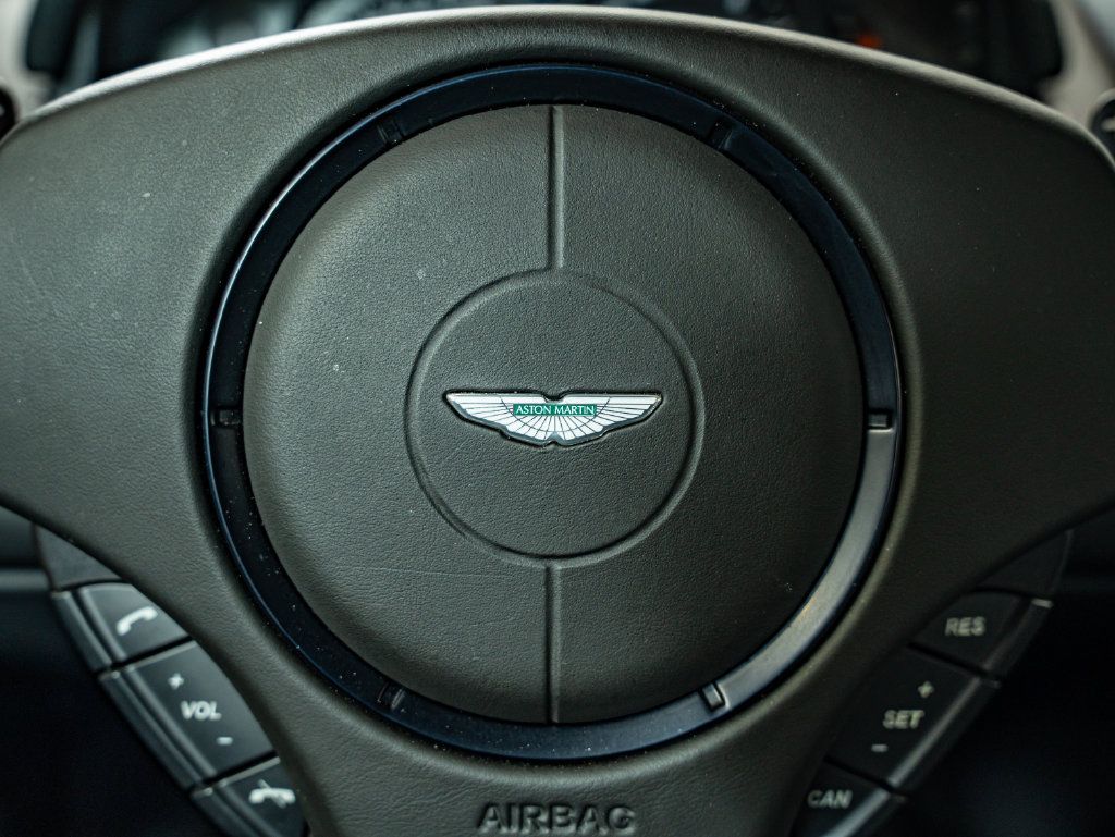 Used 2015 Aston Martin V8 Vantage GT RWD image 26