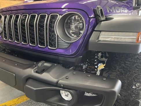 New 2026 Jeep Wrangler Moab image 11
