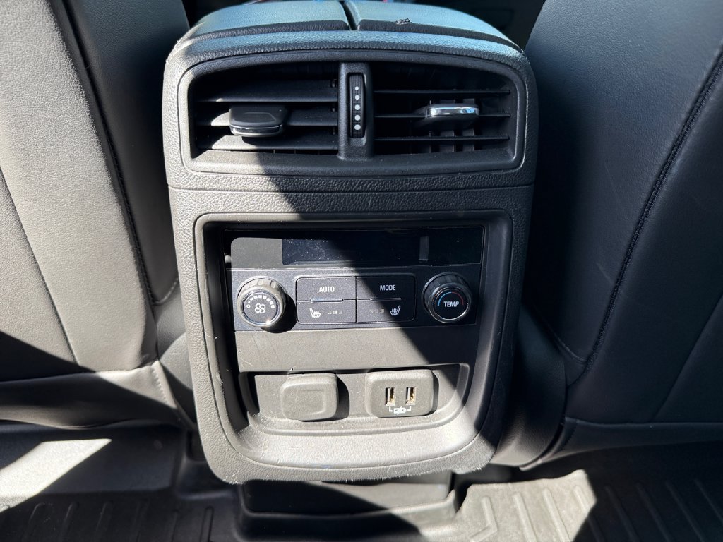 Used 2020 Buick Envision Premium AWD/4WD image 34