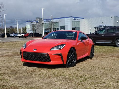 Used 2022 Toyota GR86 Premium w/ ALL Weather Mat Package (TMS) image 24