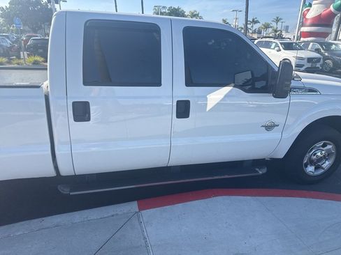 Used 2011 Ford F250 XLT w/ XLT Interior Pkg image 32