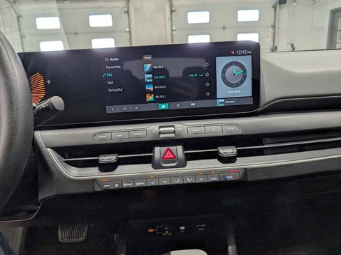 Certified 2025 Kia K4 FWD image 31