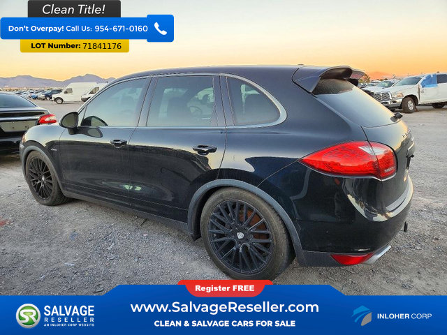 Used 2014 Porsche Cayenne Diesel AWD/4WD image 3