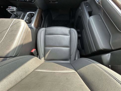 Used 2024 GMC Sierra 1500 Elevation w/ Elevation Premium Package image 15