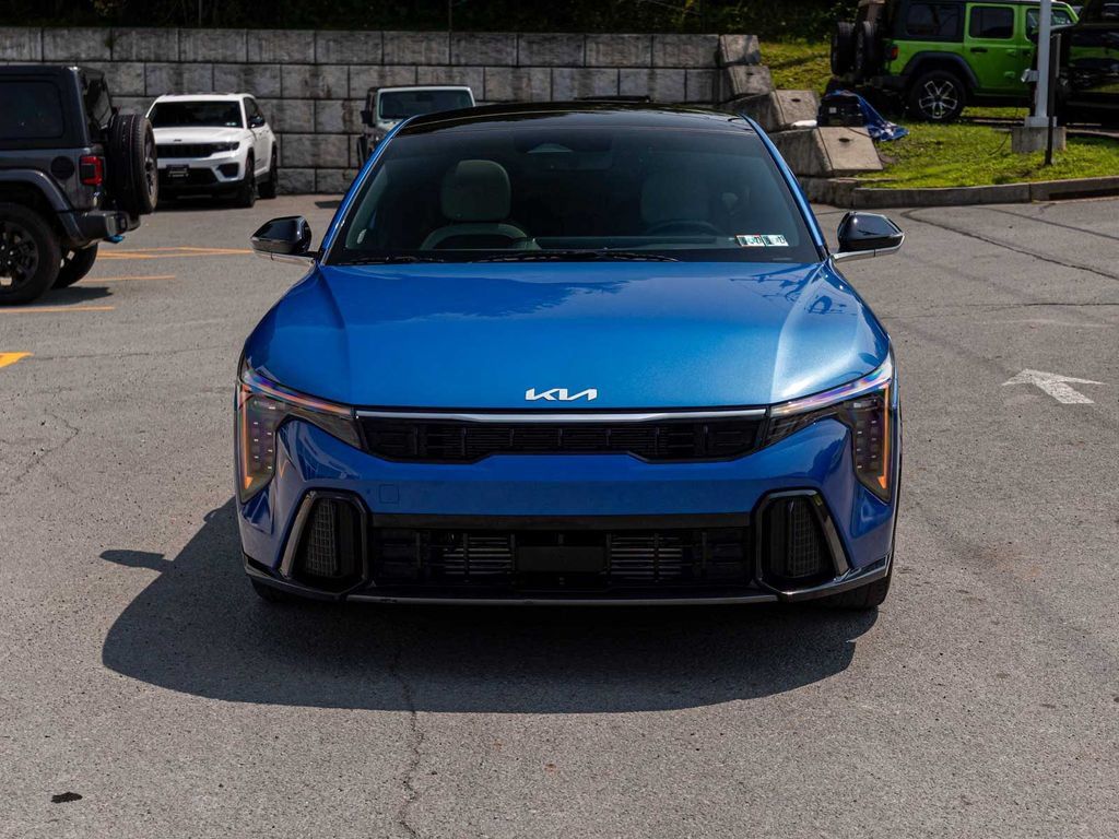 Used 2025 Kia K4 GT-Line Turbo FWD image 2